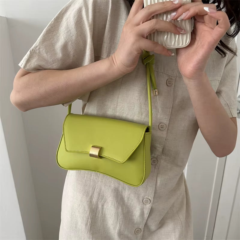 2025 New Style Bag Vintage Handbag Underarm Bag Stylish Young Women'S Shoulder Crossbody Small Bag
